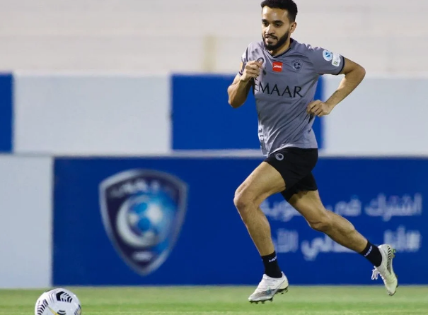 محمد البريك في الهلال حتى 2025